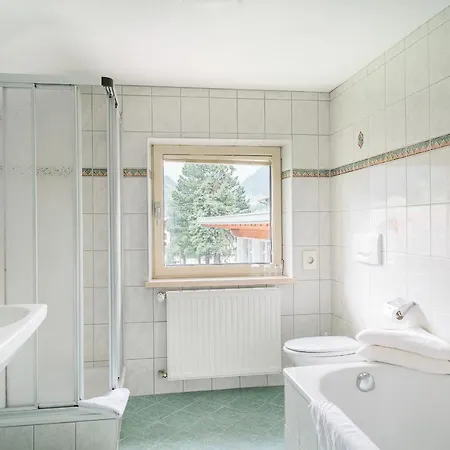 Alpenpension Regina 2* Nauders