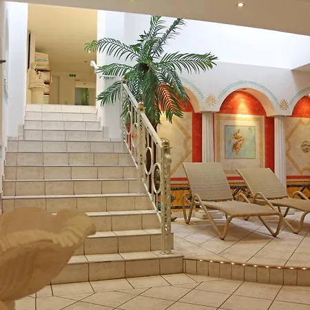 Alpenpension Regina 3* נאודרס